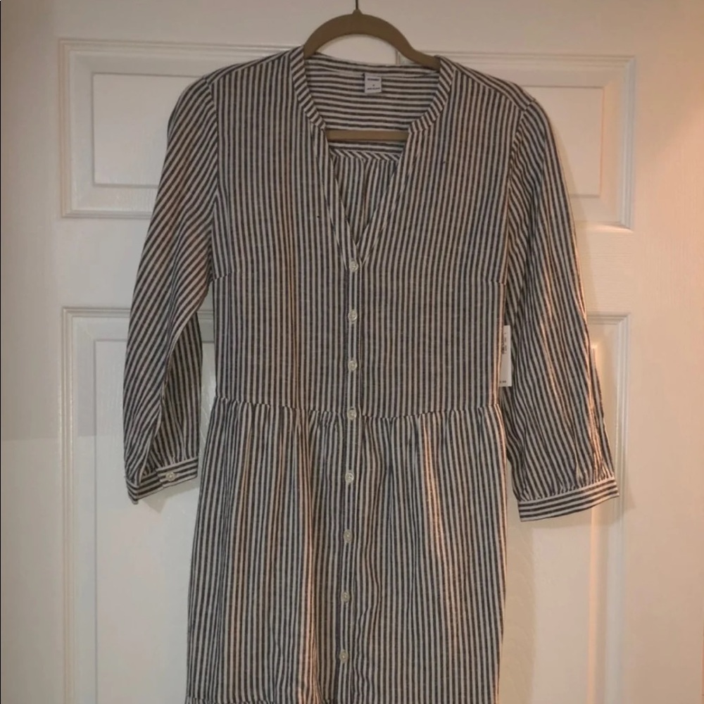 Blue Old Navy Seersucker Dress